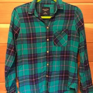 AEO Button down plaid